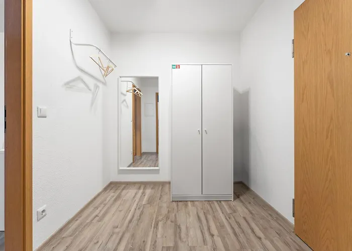 Neue Moderne Im Zentrum, Nahe Uni- Parkplatz Auf Anfrage Apartment